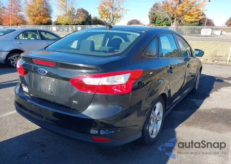 2014 Ford Focus Se z USA, uszkodzony, nr VIN 1FADP3F25EL257402